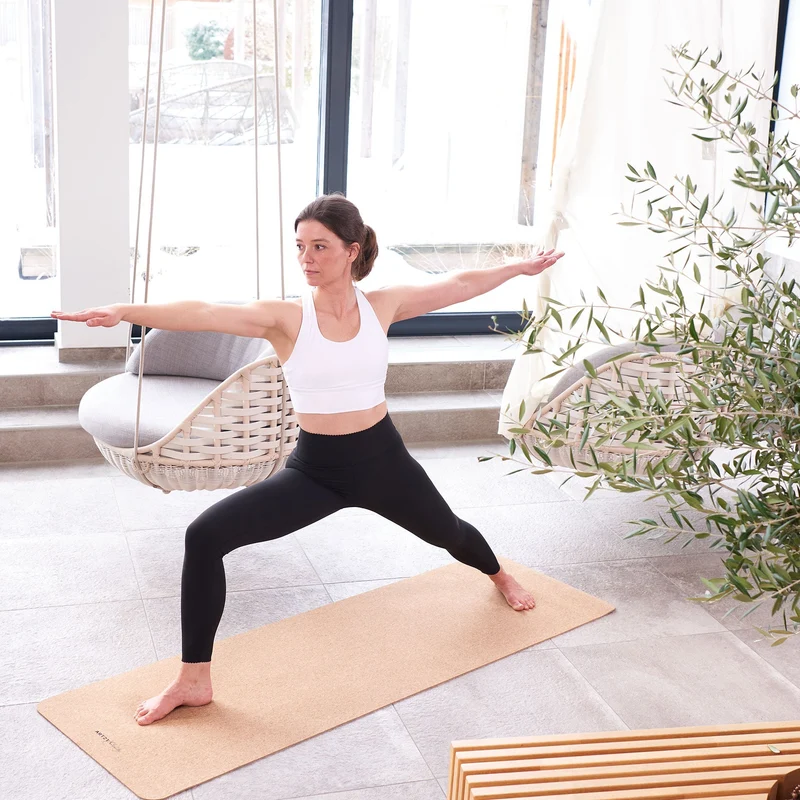 Yogamatte PLUS aus recyceltem Kork | 180 x 60 x 0,6 cm