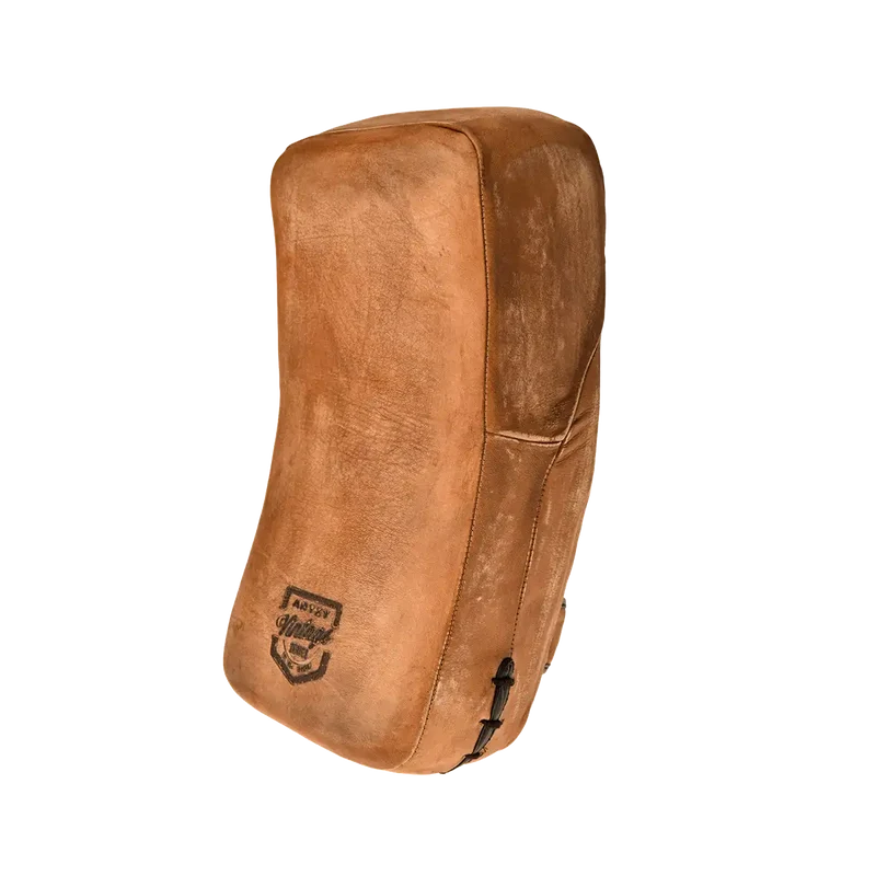 Thai Pad Pratze aus echtem Rindsleder | inkl. stabilem Griff & zwei verstellbaren Fixierschlaufen | ca. 36 x 19 x 12 cm