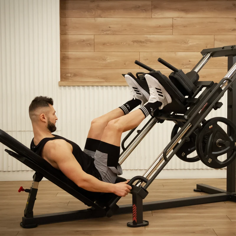 BH Fitness Hack Squat / Leg Press G530