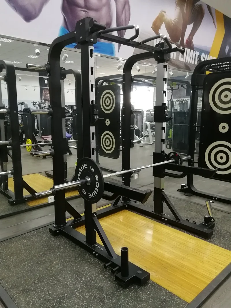 ROBOR® PREMIUM Squat Rack aus der ROBOR® VITAGYM T8 Geräteserie - Kniebeugerack