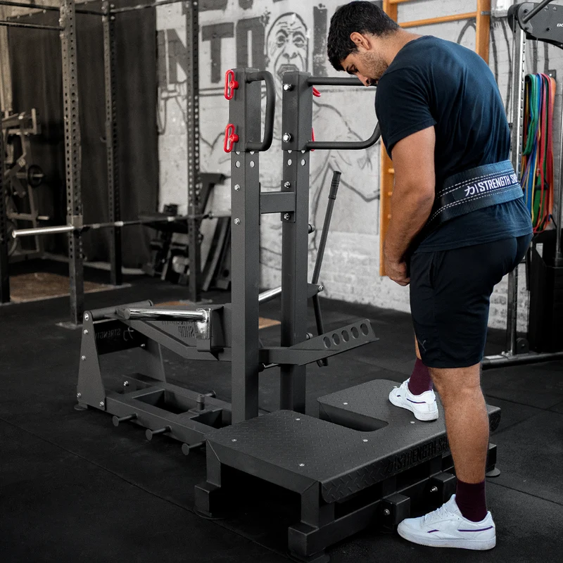 Riot Belt Squat Machine incl. Belt & Carabiner