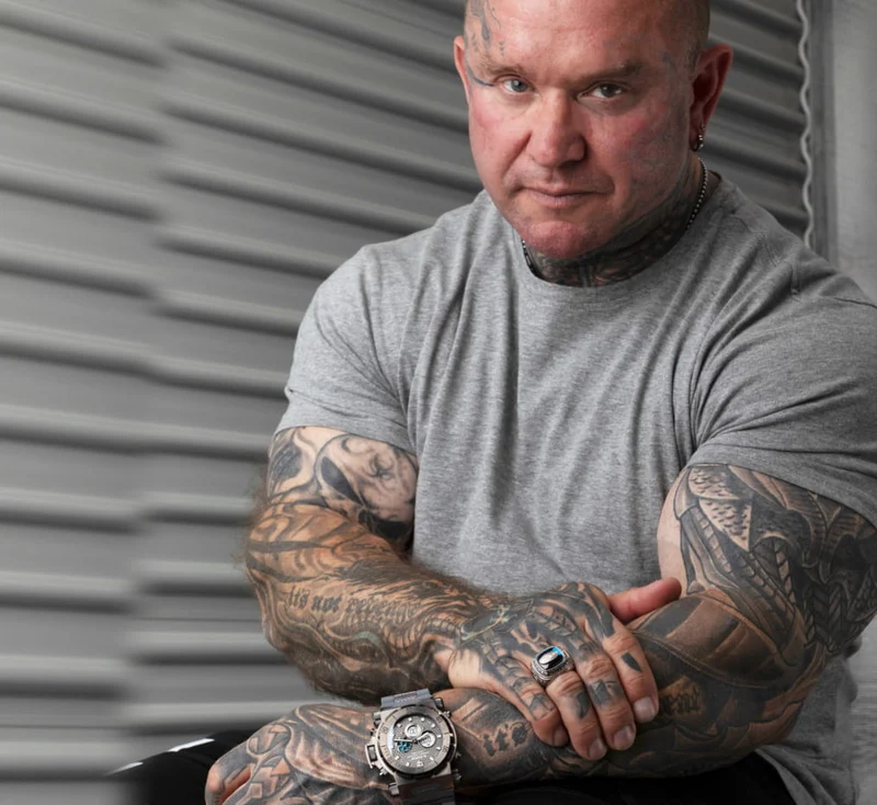 S-FORCE - SPORTUHREN FÜR BODYBUILDER, SCHAUSPIELER UND MODELS