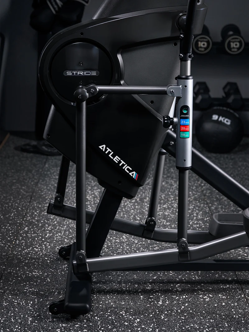 STRIDE | Frontbetriebener Crosstrainer
