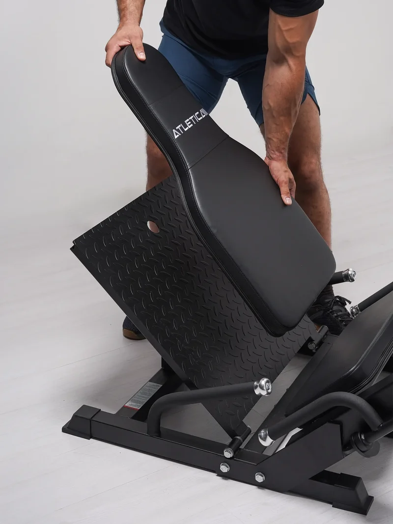 2-in-1 Beinpresse & Hack Squat