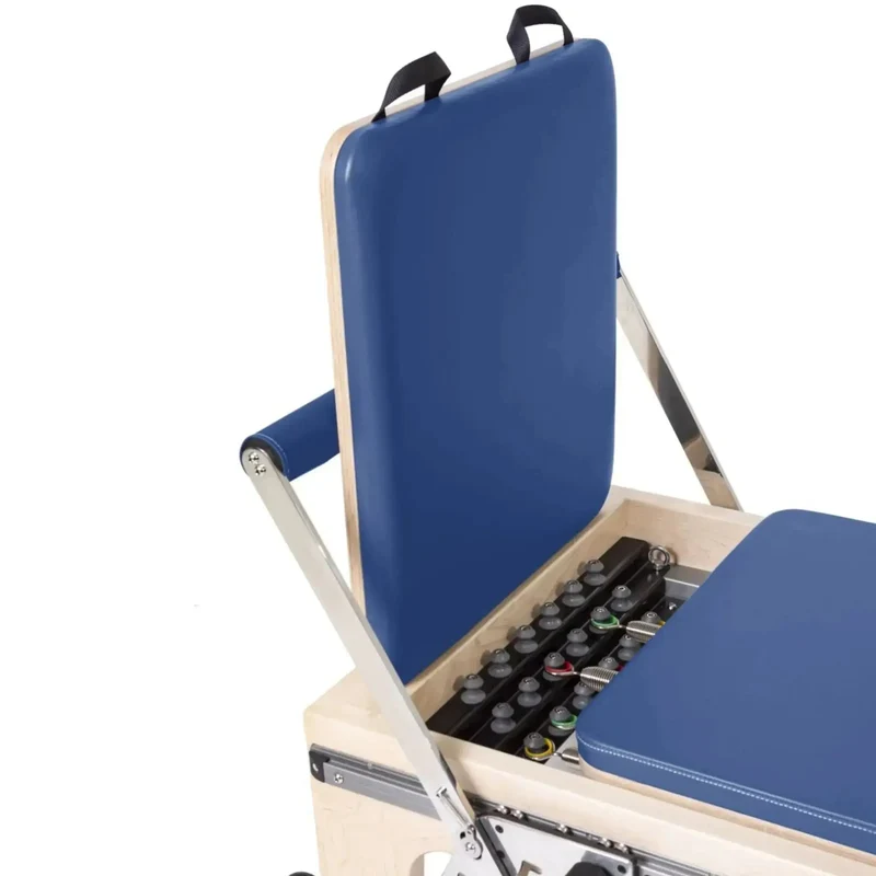 Elina Pilates Master Instructor Physio Reformer mit Tower