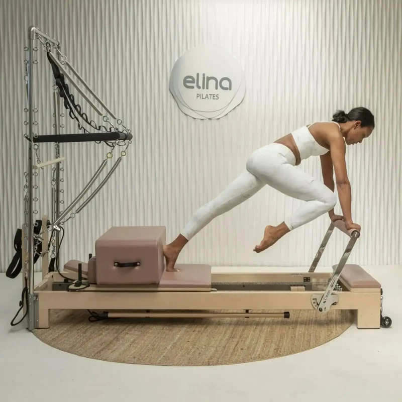 Elina Pilates Lignum Reformer mit Tower