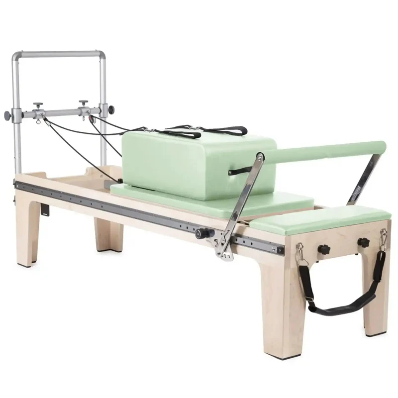 Elina Master Instructor Physio Reformer – Therapeutisches Pilates