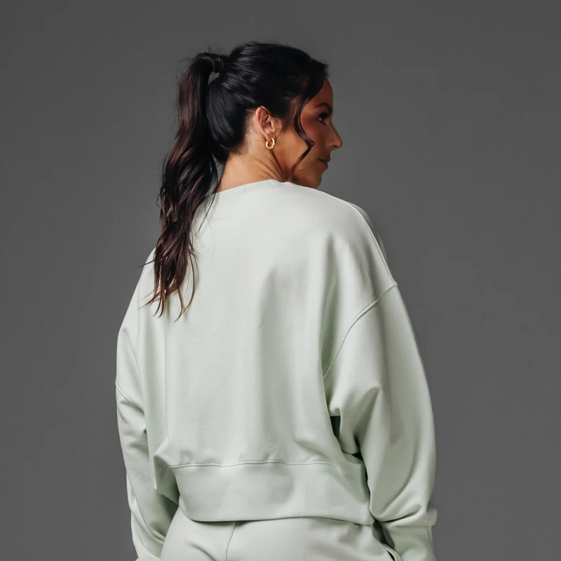 Classic Cropped Crew Sweatshirt