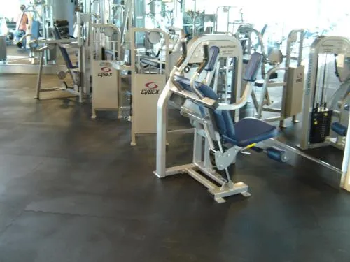 Interlocking Gym Tiles – High-Impact Rubber Flooring, 45" x 45" x 1/2", USA Made