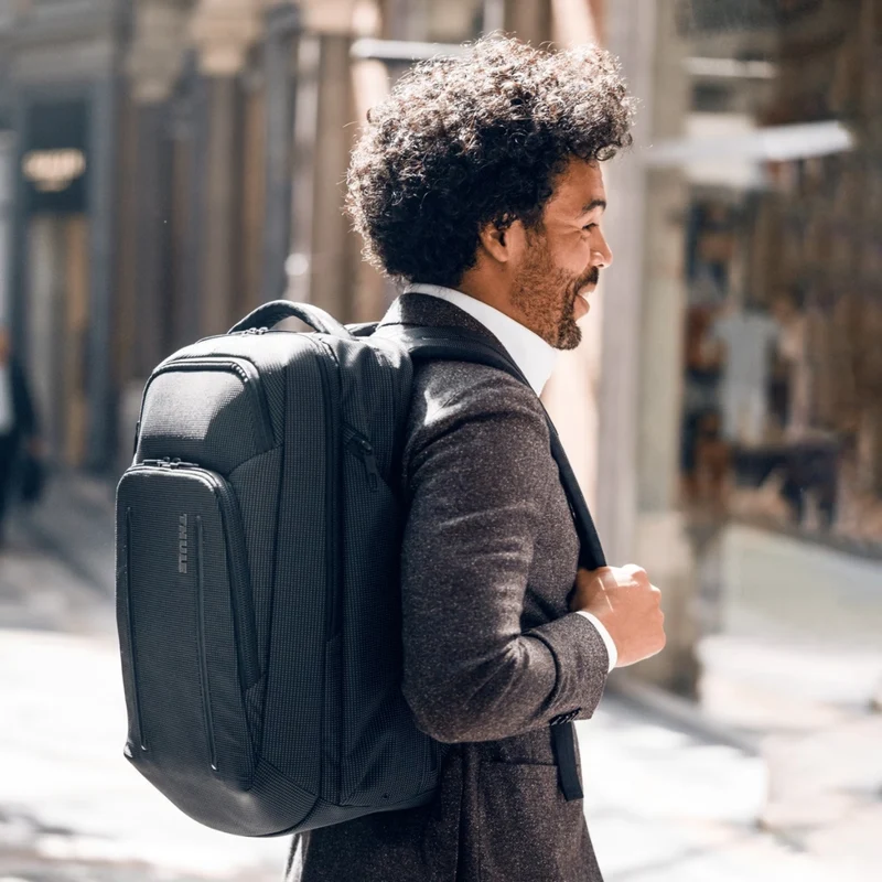 Thule Mochila para Laptop 15,6" 30 Litros Crossover, C2BP116