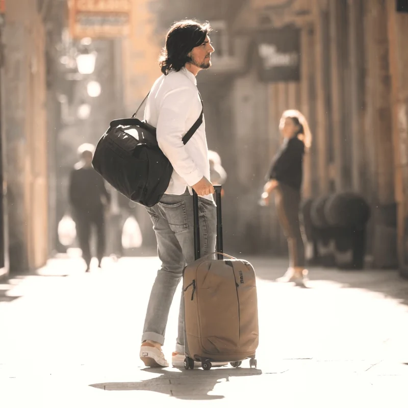Thule Maleta de Viaje de Mano con Ruedas Aion, 35 Litros