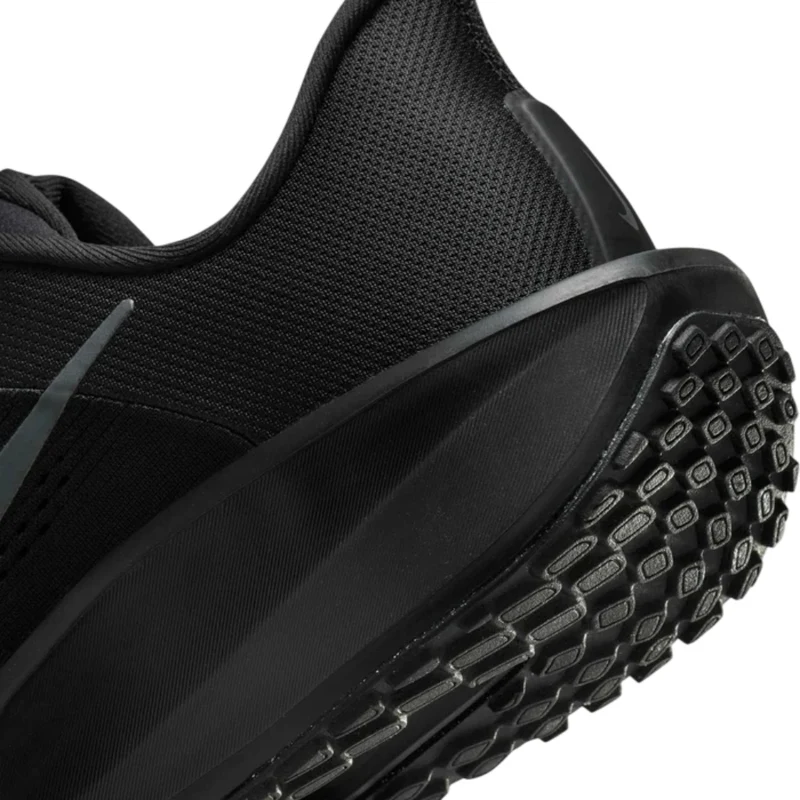 Nike Tenis Quest 6 Negro, para Hombre