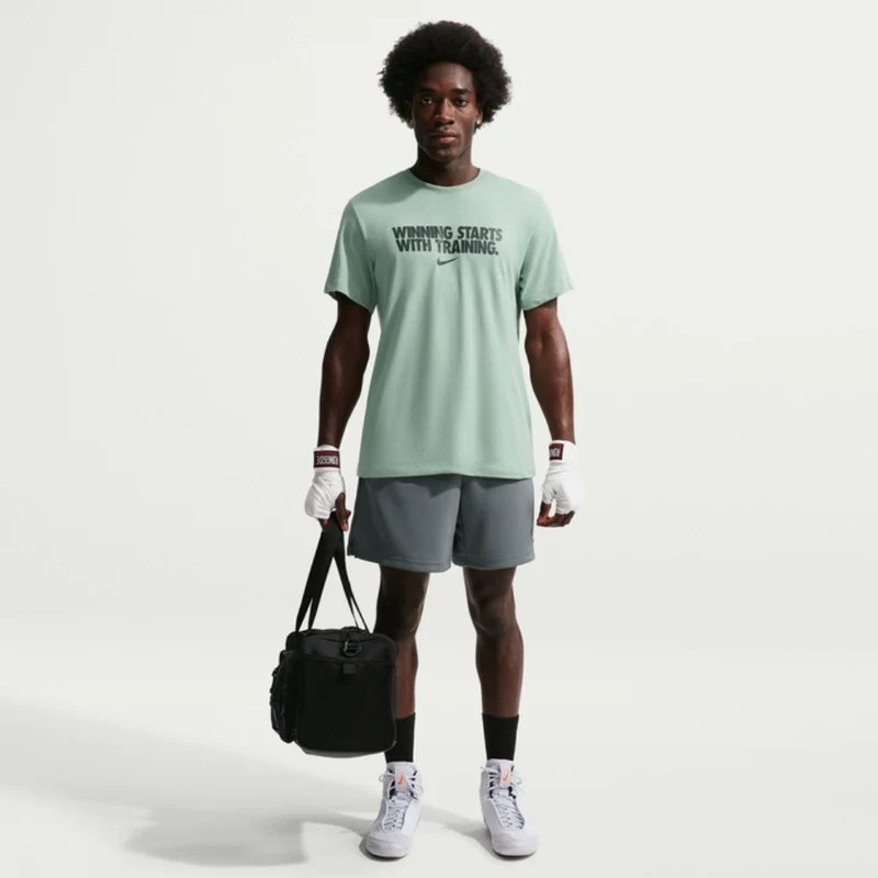 Nike Camiseta Dri-FIT Tee Winning, para Hombre