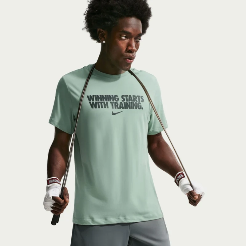 Nike Camiseta Dri-FIT Tee Winning, para Hombre