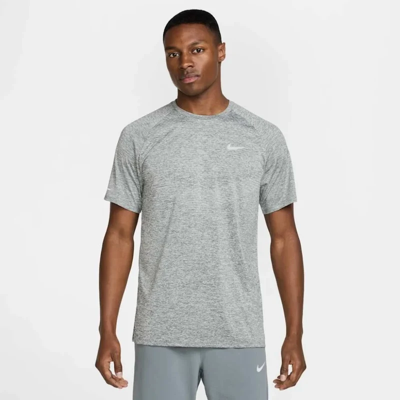 Nike Camiseta Dri-FIT Manga Corta Stride Gris, para Hombre