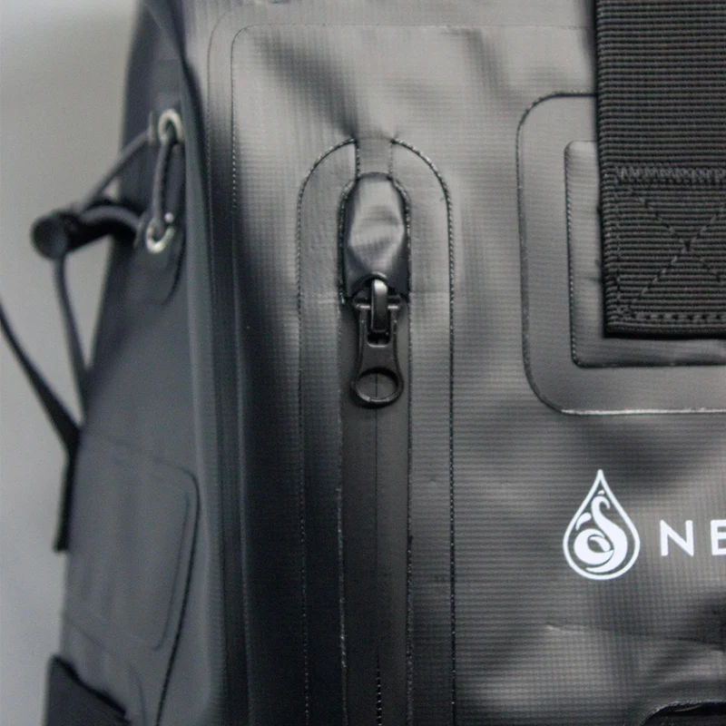 New Wave Mochila Impermeable, 30 Litros