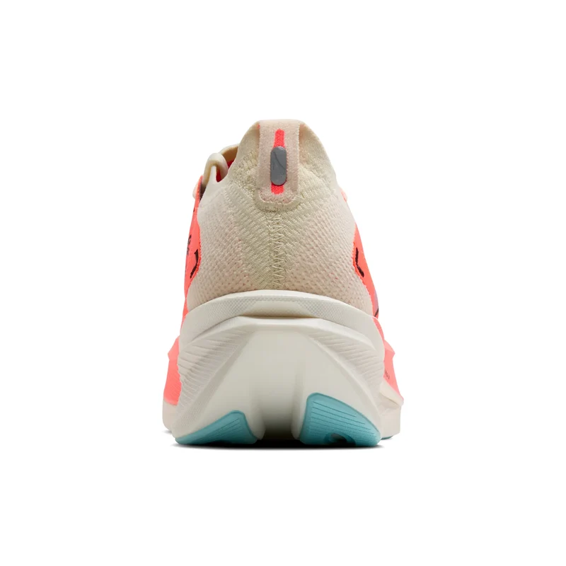 Brooks Hyperion Max 3, Laufschuhe, Damen, Coconut/Fiery Coral/Atomizer
