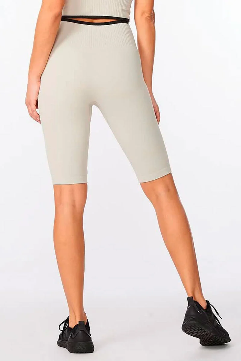 2XU Engineered Shorts, Damen, Beige/Black