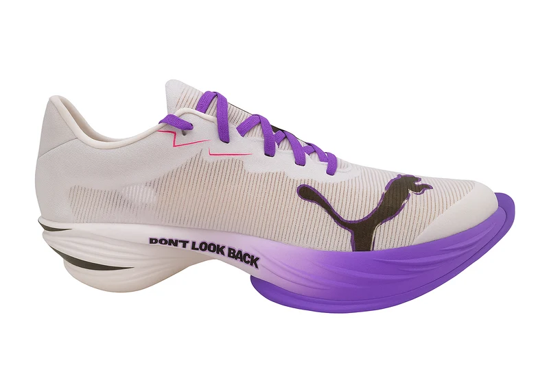Puma FAST-R NITRO Elite 3, Laufschuhe, Damen, Puma White/Dark Amethyst/Black/Flour Pink