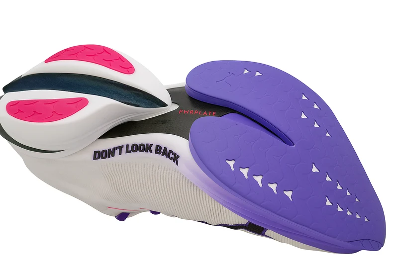 Puma FAST-R NITRO Elite 3, Laufschuhe, Damen, Puma White/Dark Amethyst/Black/Flour Pink