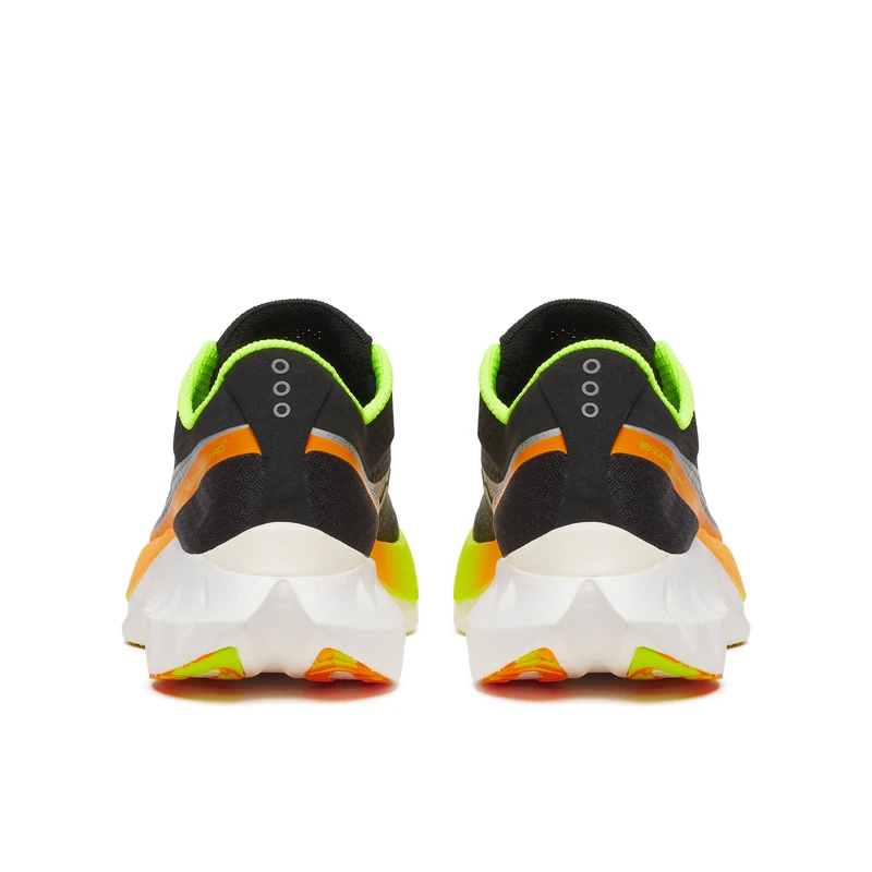 Saucony Endorphin Pro 4, Laufschuh, Herren, Black/VO2