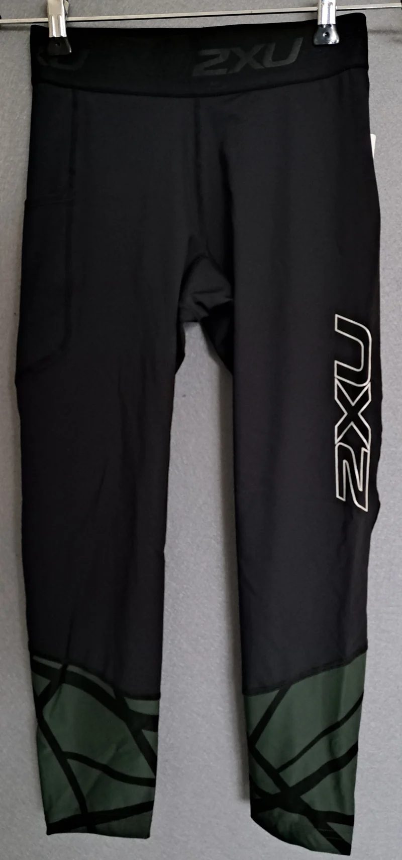 2XU Accelerate Compression Tights, Damen, Black/Dark Green