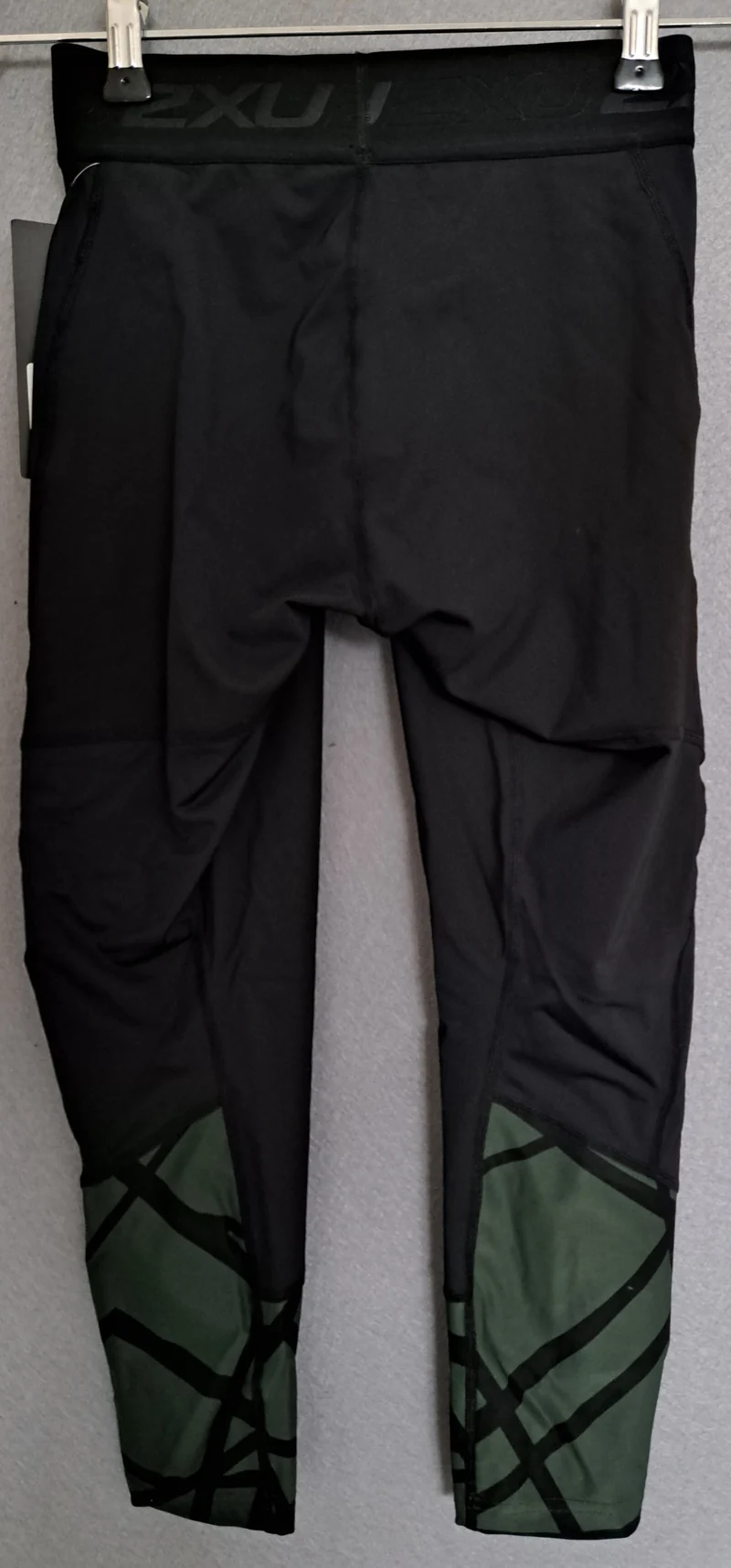 2XU Accelerate Compression Tights, Damen, Black/Dark Green