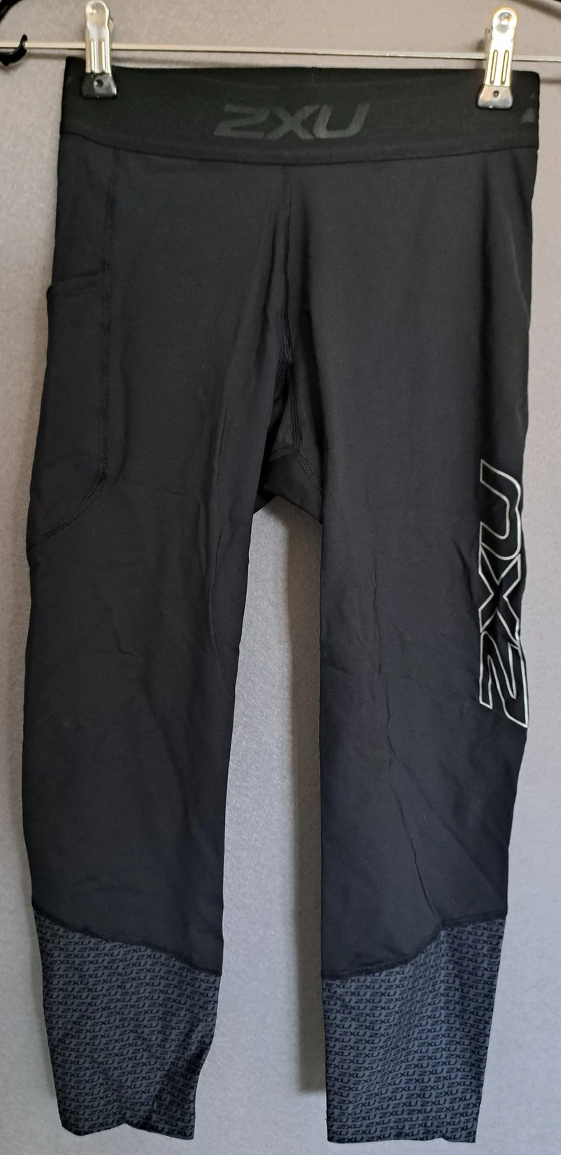 2XU Accelerate Compression 7/8 Tights, Damen, Black/Grey Reflective