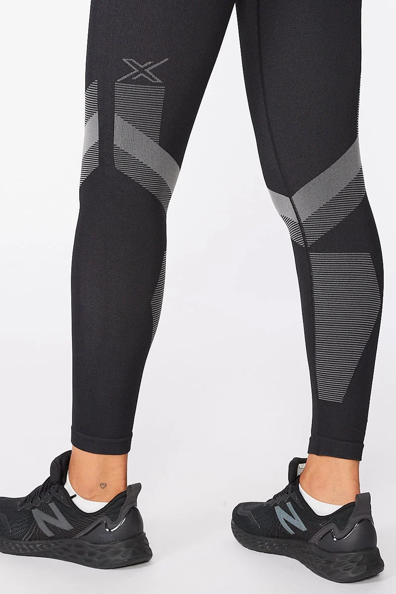 2XU Motion Tech Tights, Laufhose, Damen, Black/Turbulence