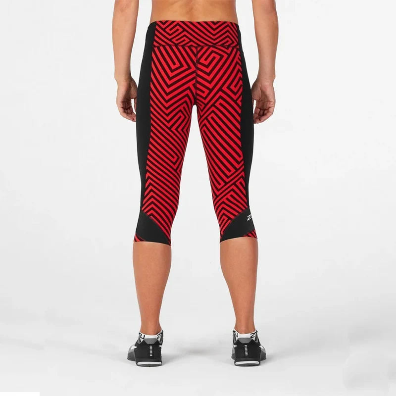 2XU Fitness Compression 3/4 Tights, Damen, Laufhose, Black/Red Lines