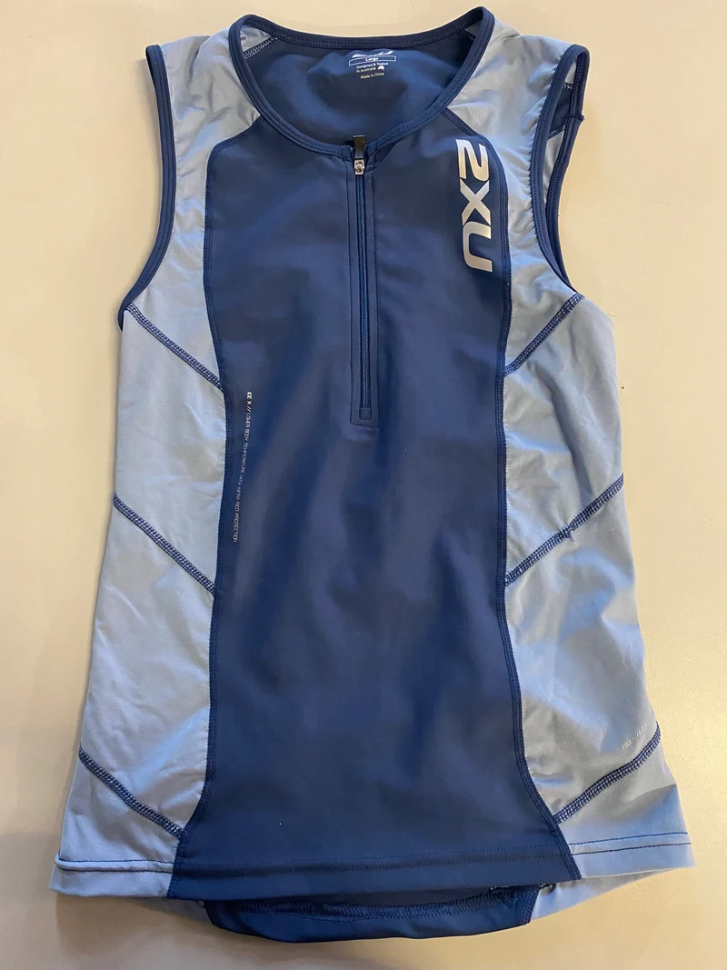 2XU Long Distance Tri Singlet, Damen, Indigo/Grey