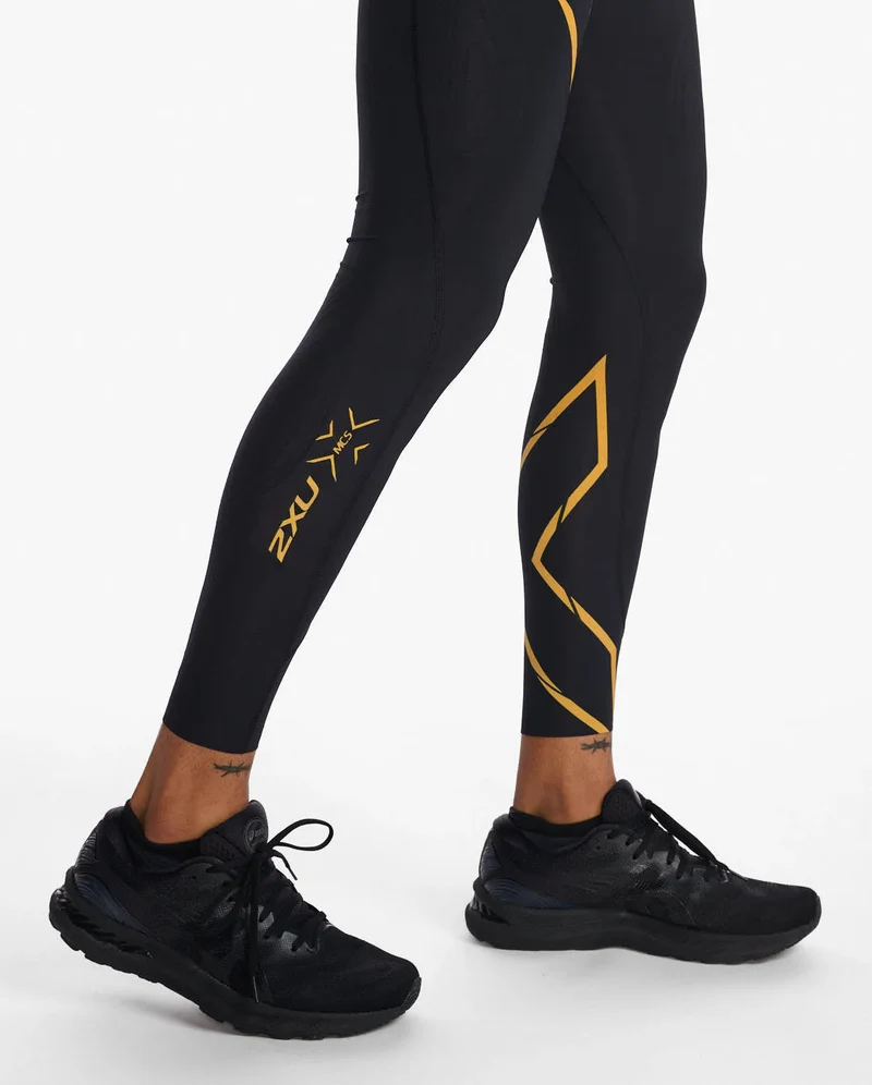 2XU Light Speed MCS Run Compression Tights, Herren, Laufhose, Black/Turmeric Reflective