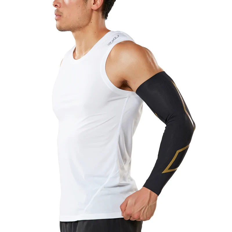 2XU Elite MCS Comp Arm Guards, schwarz/gold