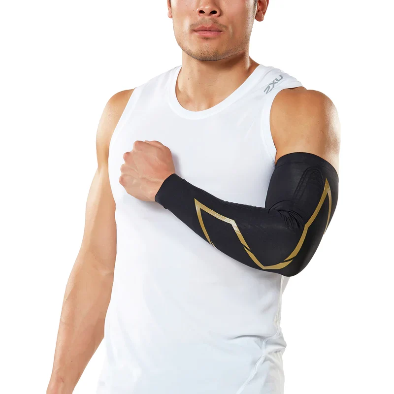 2XU Elite MCS Comp Arm Guards, schwarz/gold